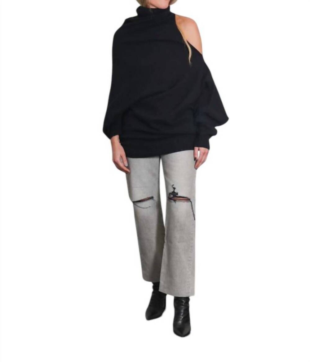 NEW ISSEY MIYAKE crooked wool knit top in black